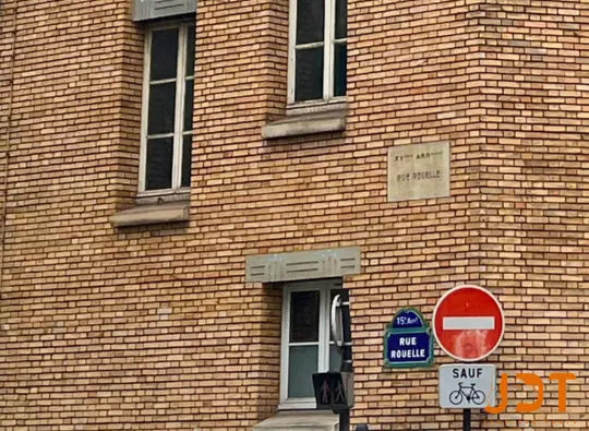 Free walking tour of old name of Paris streets